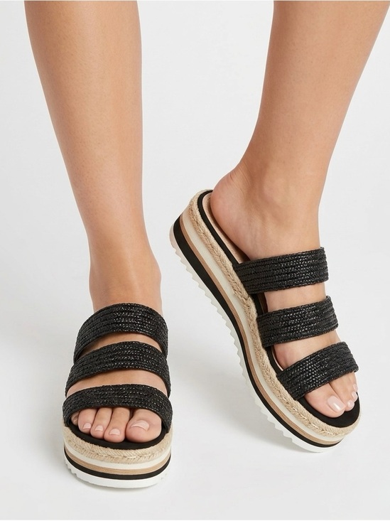 Steve Madden Shoes - [Steve Madden] Classic Black Platform Slides